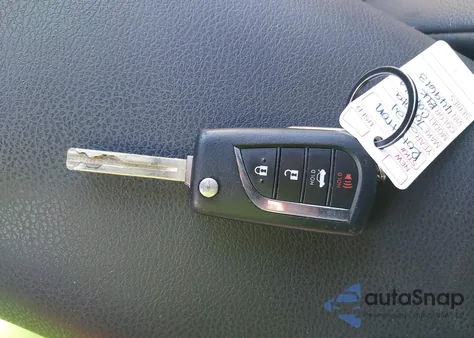 2021 Toyota Camry Se z USA, uszkodzony, nr VIN 4T1G11AK2MU449613